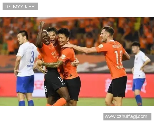 切尔西主场迎战巴萨首回合较量引发球迷热议与期待