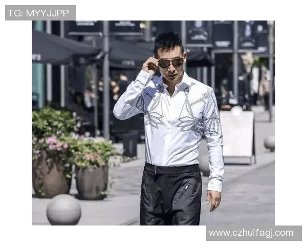 张杰篮球场上展风采明星魅力与运动激情的完美结合